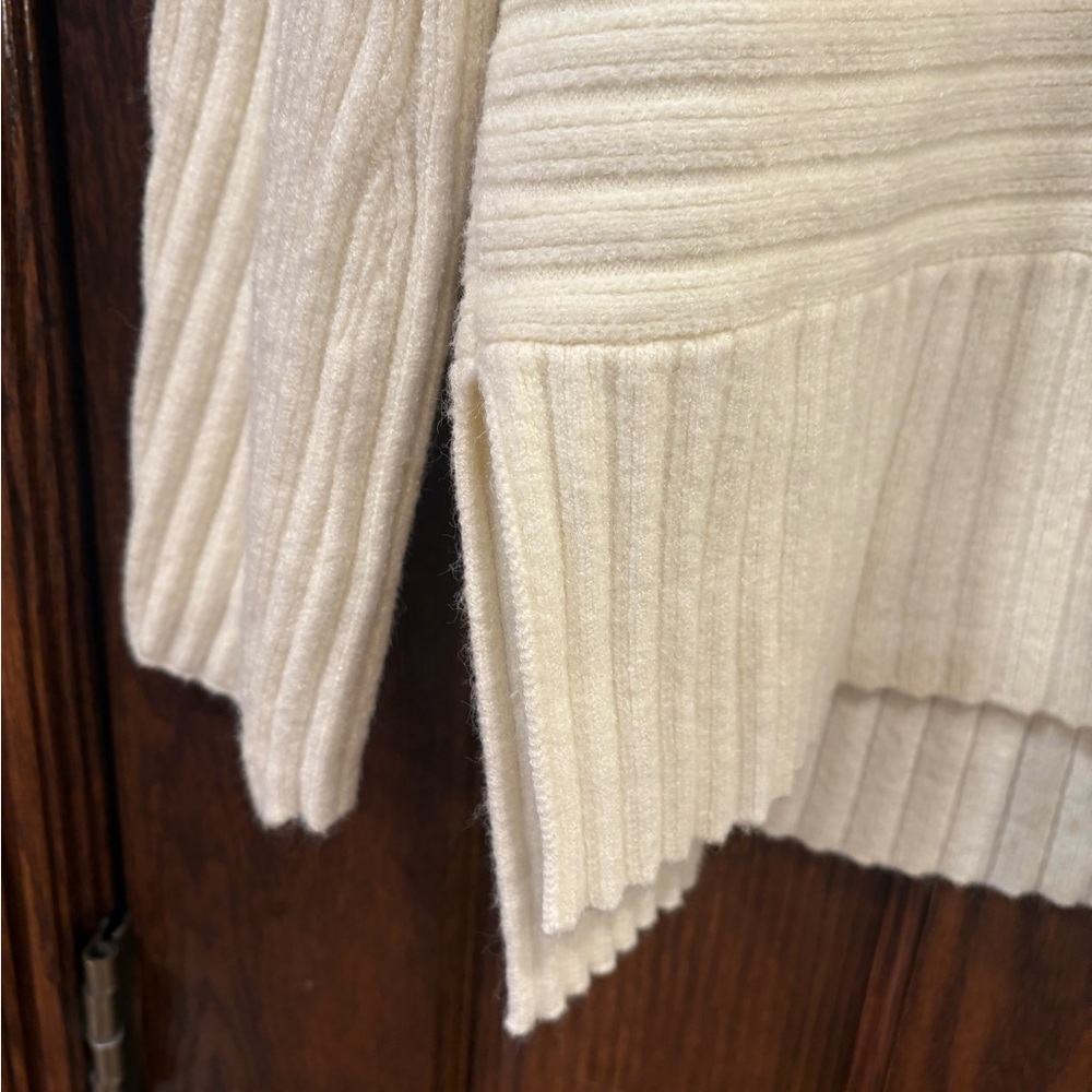 Moth by Anthropologie $98 Ivory Ribbed Cowl Neck Sweater M EUC Rayon Blend - Picture 4 of 10